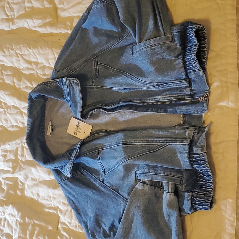 Seamed Zip-Up Denim Jacket Forever21 (M)